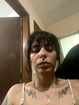 Sarah-safada online show from December 4, 2025, 11:26 pm