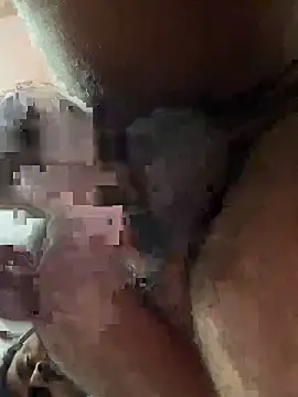 raghu3443 online show from February 13, 2026, 12:27 pm