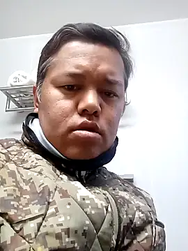 Snapshot of Sexyboy2038 chatting on December 4, 2024, 12:02 am Sexyboy2038 online show from December 4, 2024, 12:02 am