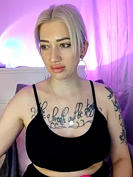 Snapshot of Fuck-Gina chatting on March 11, 2026, 10:04 pm Fuck-Gina online show from March 11, 2026, 10:04 pm