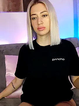 Fuck-Gina online show from December 20, 2025, 4:54 pm