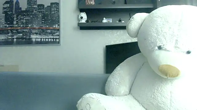 stormylana online show from April 5, 2026, 11:06 am