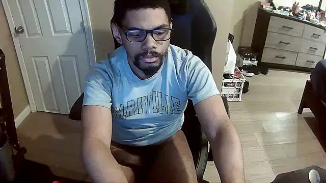 Snapshot of Neovergil0 chatting on February 16, 2026, 7:01 pm Neovergil0 online show from February 16, 2026, 7:01 pm