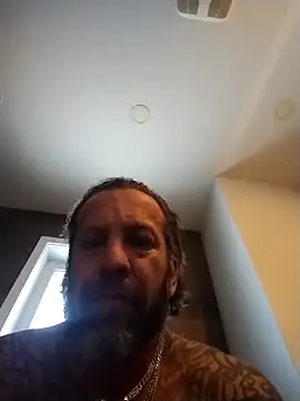 Snapshot of trucker1979 chatting on February 4, 2026, 7:31 pm trucker1979 online show from February 4, 2026, 7:31 pm