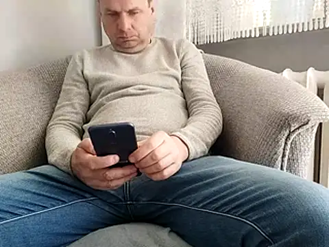 grzes19763 online show from March 16, 2026, 9:46 am