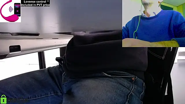 Snapshot of pliko chatting on April 7, 2026, 9:55 am pliko online show from April 7, 2026, 9:55 am