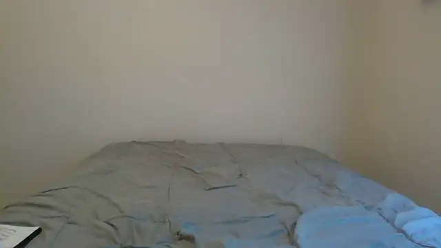 beautylovess online show from November 3, 2025, 8:12 pm