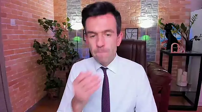 Snapshot of SteveTiger chatting on March 12, 2025, 2:56 pm SteveTiger online show from March 12, 2025, 2:56 pm