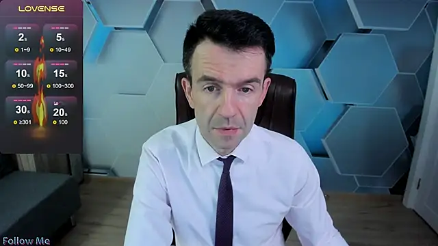 Snapshot of SteveTiger chatting on November 30, 2025, 3:29 am SteveTiger online show from November 30, 2025, 3:29 am