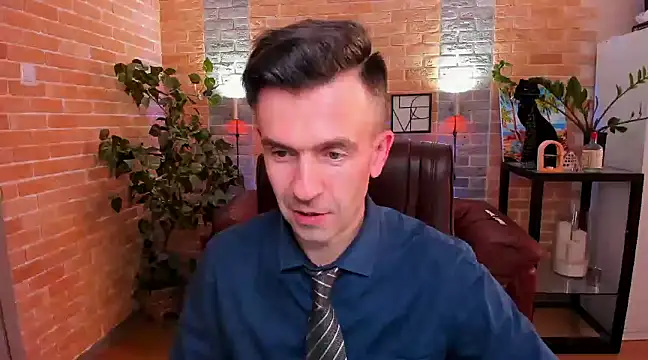 Snapshot of SteveTiger chatting on March 16, 2025, 3:17 pm SteveTiger online show from March 16, 2025, 3:17 pm