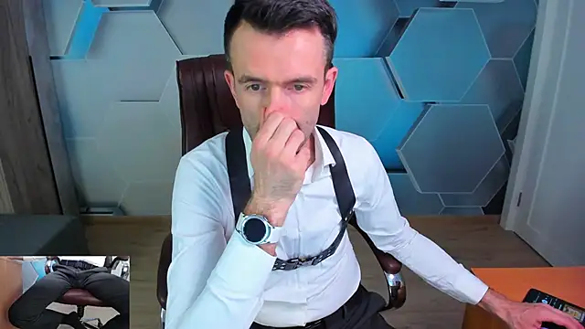 SteveTiger online show from April 23, 2026, 11:27 am