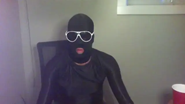 hugegock online show from March 26, 2026, 1:42 pm