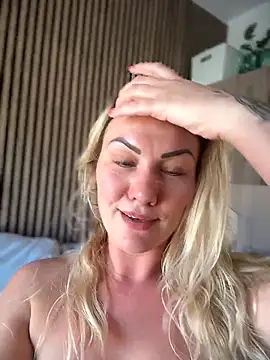 Snapshot of NastyMilf_ chatting on March 31, 2026, 8:27 am NastyMilf online show from March 31, 2026, 8:27 am