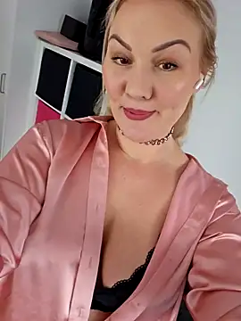 NastyMilf  online show from February 7, 2025, 9:05 am