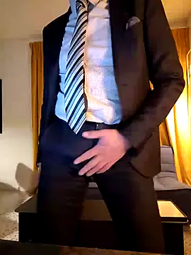 Snapshot of Justforoneday chatting on February 5, 2025, 9:29 pm Justforoneday online show from February 5, 2025, 9:29 pm