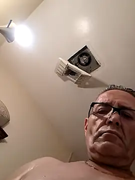 bobby69cock online show from July 28, 2026, 7:15 pm