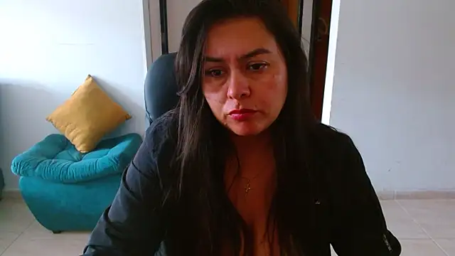 Ixchel Anaid online show from March 28, 2026, 5:47 pm