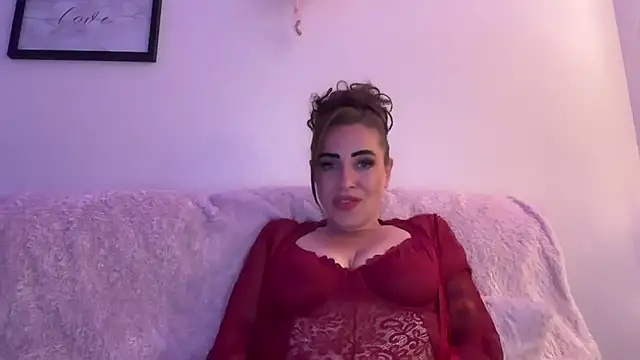 Snapshot of EmilyBlue chatting on May 7, 2026, 9:07 pm EmilyBlue online show from May 7, 2026, 9:07 pm