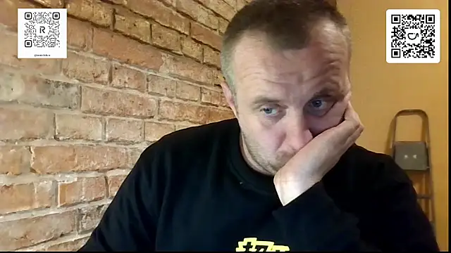 MrWhitePL online show from November 4, 2025, 5:17 pm