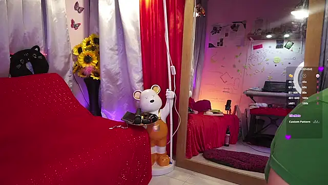 Rachellkors online show from March 18, 2025, 1:55 pm