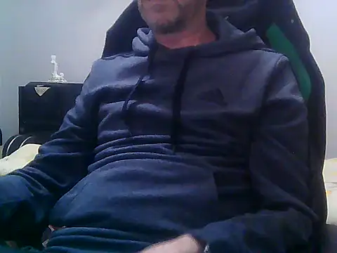 boran34 online show from April 4, 2026, 11:11 pm