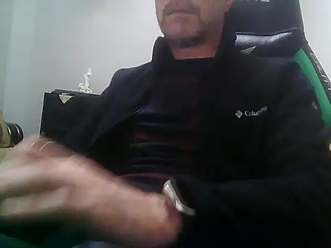 Snapshot of boran34 chatting on January 12, 2026, 4:14 pm boran34 online show from January 12, 2026, 4:14 pm