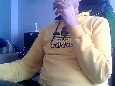 Snapshot of boran34 chatting on February 15, 2026, 10:25 am boran34 online show from February 15, 2026, 10:25 am