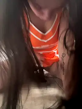 joeystaciee online show from September 21, 2025, 1:22 am