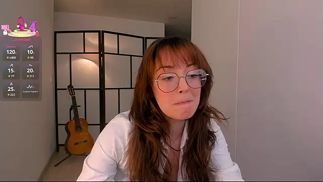 Snapshot of molly_marmalade_ chatting on May 26, 2026, 5:44 pm molly marmalade online show from May 26, 2026, 5:44 pm