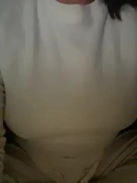 Aestheticsgirl online show from November 17, 2025, 11:42 pm