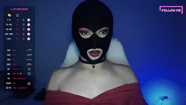 Snapshot of Bigfemblue chatting on October 5, 2025, 1:07 am Bigfemblue online show from October 5, 2025, 1:07 am