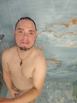 Snapshot of latinoflpr chatting on February 25, 2026, 2:56 am latinoflpr online show from February 25, 2026, 2:56 am