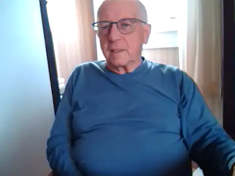 Snapshot of johnjohn622662 chatting on September 29, 2025, 9:27 am johnjohn622662 online show from September 29, 2025, 9:27 am