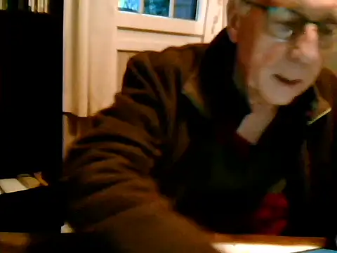 johnjohn622662 online show from December 3, 2025, 4:06 pm