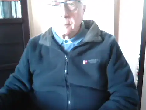 johnjohn622662 online show from January 14, 2026, 2:42 pm