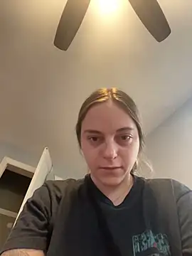 jaseyrae online show from October 8, 2025, 2:18 pm