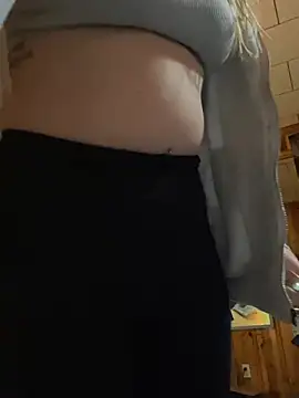 jaseyrae online show from December 19, 2024, 8:23 pm