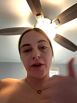 jaseyrae online show from October 26, 2025, 2:06 pm