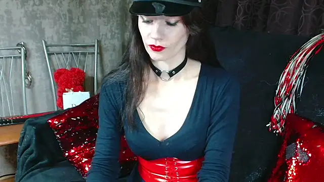 VictoryVega online show from November 7, 2025, 4:33 pm