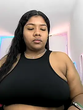Snapshot of paola091 chatting on September 21, 2025, 2:11 pm paola091 online show from September 21, 2025, 2:11 pm