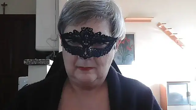 Snapshot of simona60 chatting on February 2, 2025, 2:02 pm simona60 online show from February 2, 2025, 2:02 pm