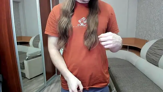 Marrymepls online show from February 16, 2026, 5:55 pm