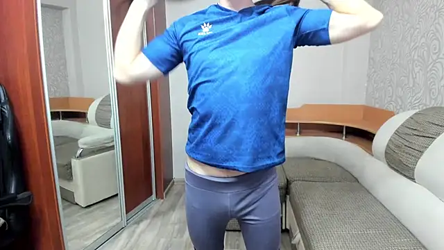 Snapshot of Marrymepls chatting on October 10, 2025, 6:31 pm Marrymepls online show from October 10, 2025, 6:31 pm