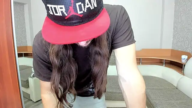 Snapshot of Marrymepls chatting on September 24, 2025, 2:18 am Marrymepls online show from September 24, 2025, 2:18 am