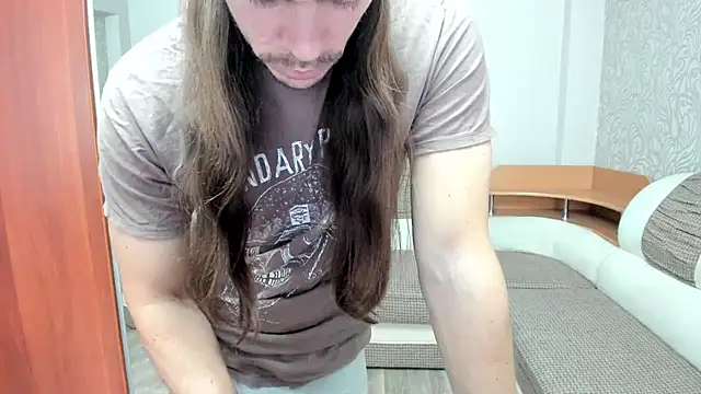 Snapshot of Marrymepls chatting on October 12, 2025, 5:20 am Marrymepls online show from October 12, 2025, 5:20 am