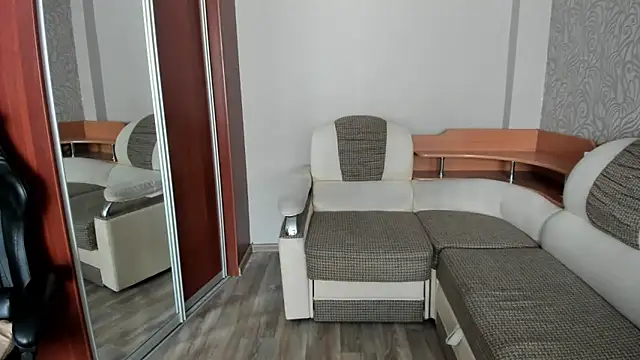 Snapshot of Marrymepls chatting on November 1, 2025, 2:40 am Marrymepls online show from November 1, 2025, 2:40 am