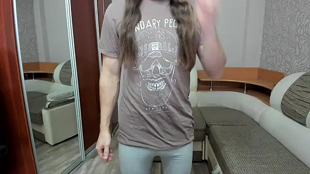 Snapshot of Marrymepls chatting on November 4, 2025, 4:16 am Marrymepls online show from November 4, 2025, 4:16 am