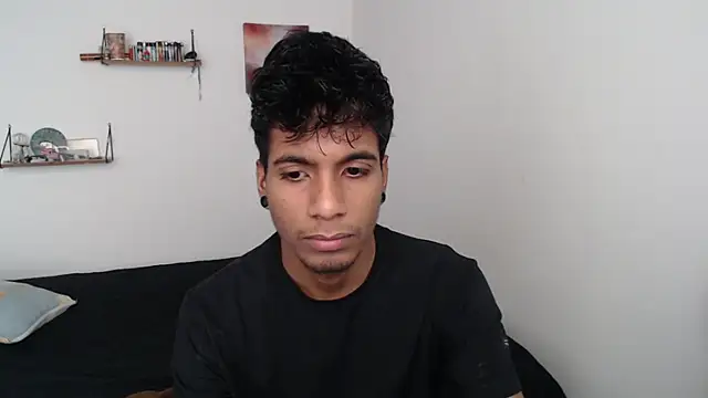 stevenosori online show from February 18, 2025, 3:52 pm