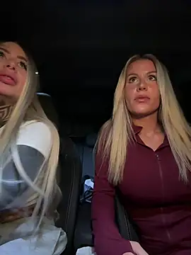 jasminesummer online show from March 24, 2026, 7:58 pm