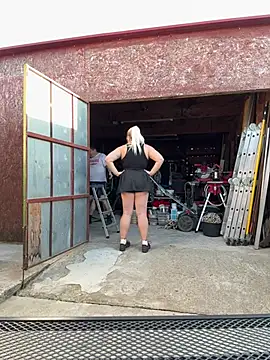 SabinaSweety online show from March 7, 2025, 3:18 pm